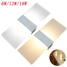 Modern LED Wandleuchte